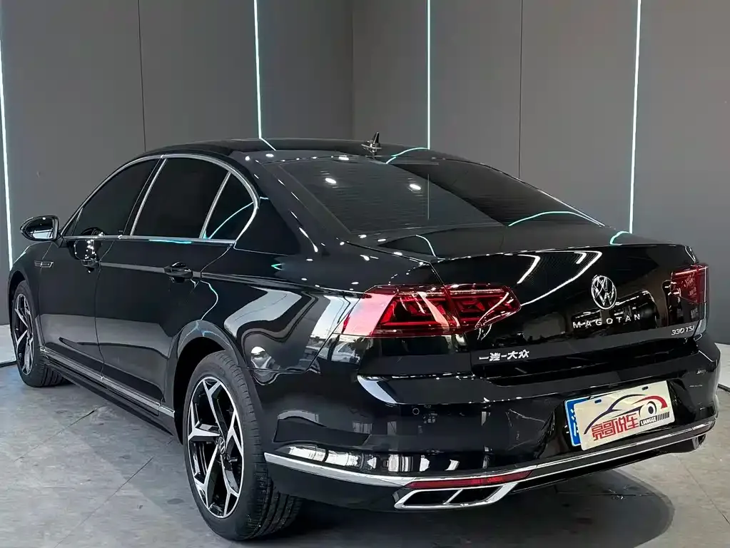 Volkswagen Magotan 2023 из CN, фото 10