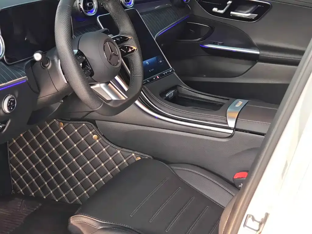 Mercedes-Benz C-Class 2025 из CN, фото 5