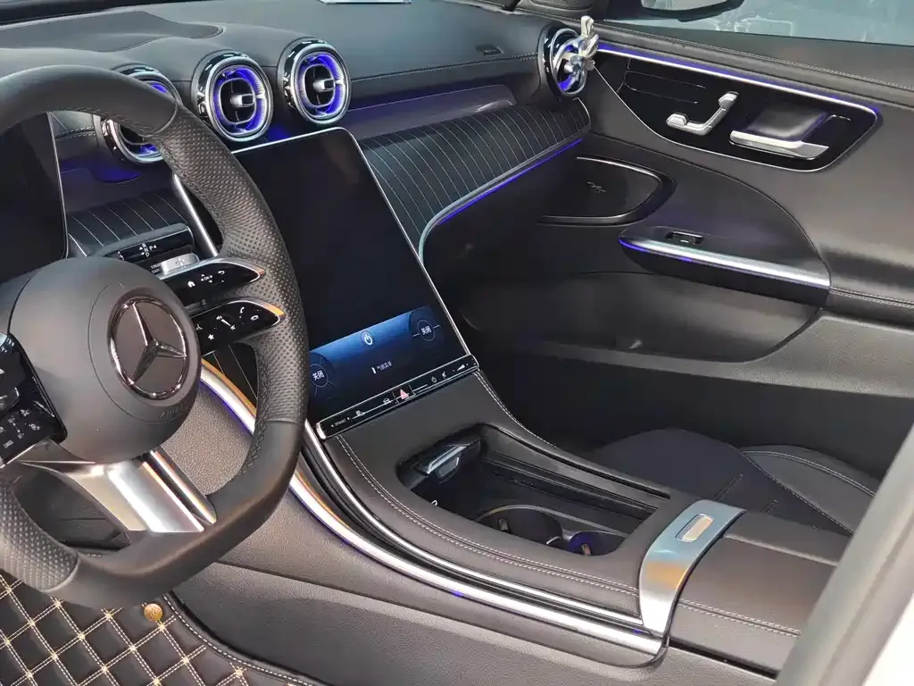 Mercedes-Benz C-Class 2025 из CN, фото 3