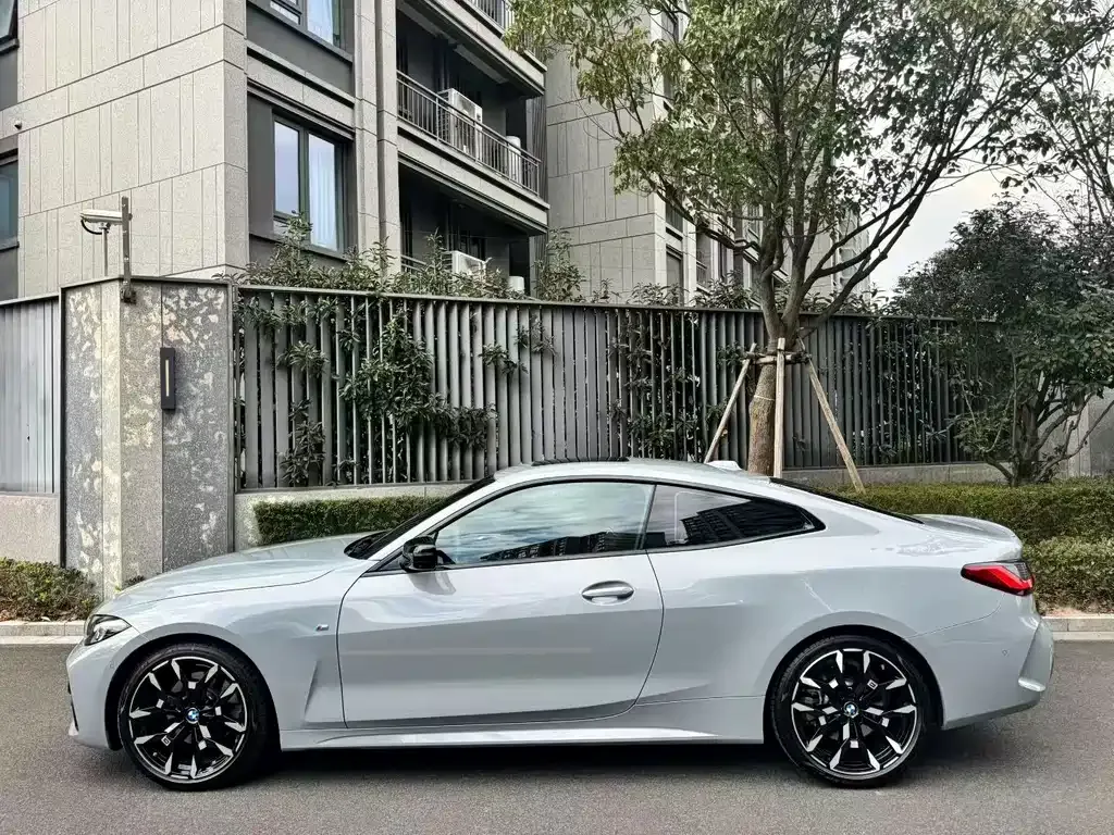 BMW 4 Series 2024 из CN, фото 3