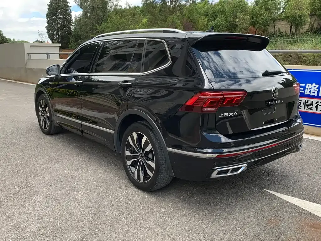 Volkswagen Tiguan L 2023 из CN, фото 9
