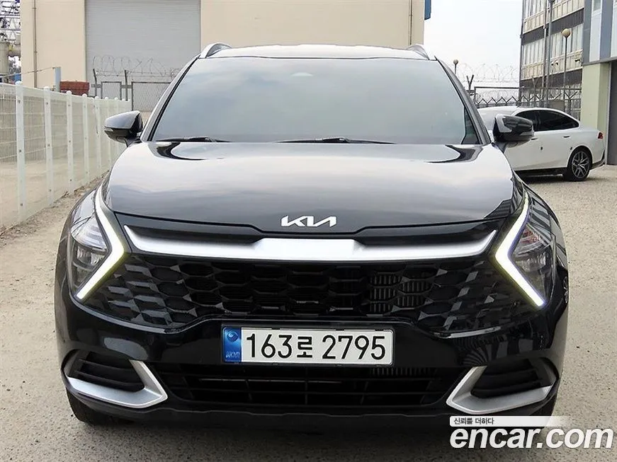 Kia Sportage — фото 1