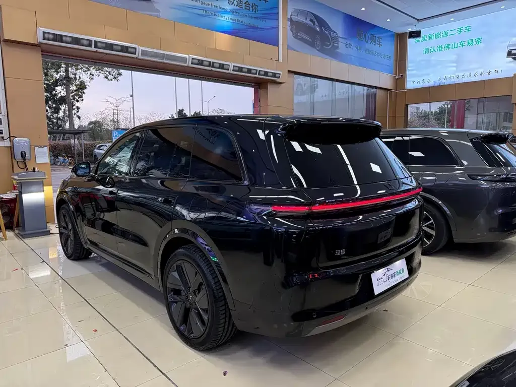 Li Auto L8 2023 из CN, фото 7