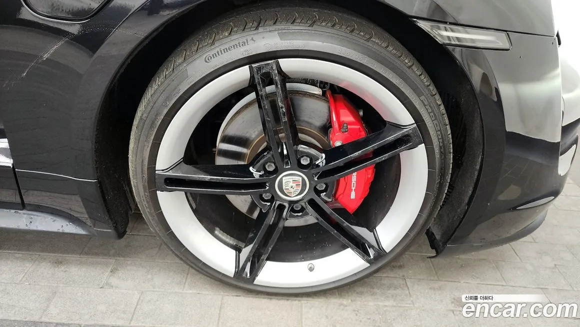 Porsche Taycan 2021 из KR, фото 5