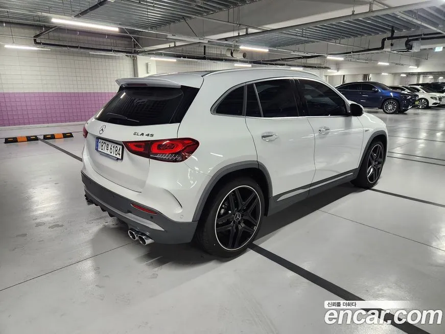 Mercedes-Benz GLA-Class — фото 10