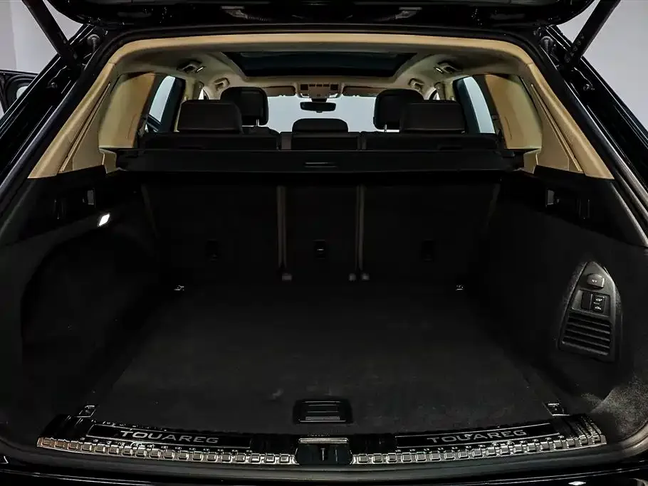 Volkswagen Touareg 2024 из CN, фото 2