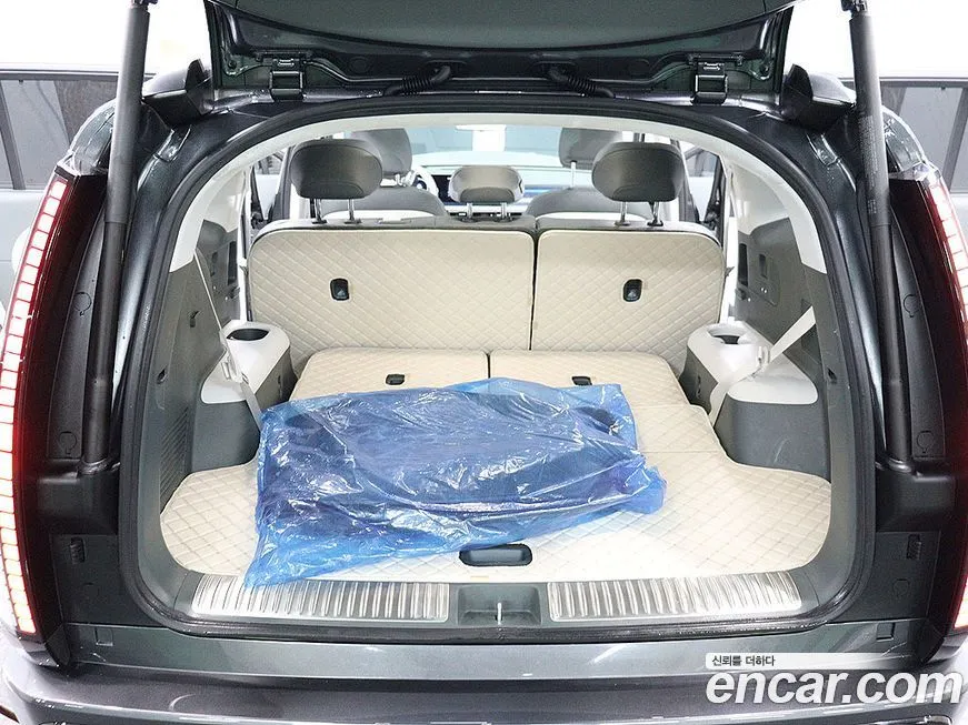 Hyundai Ioniq9 — фото 8