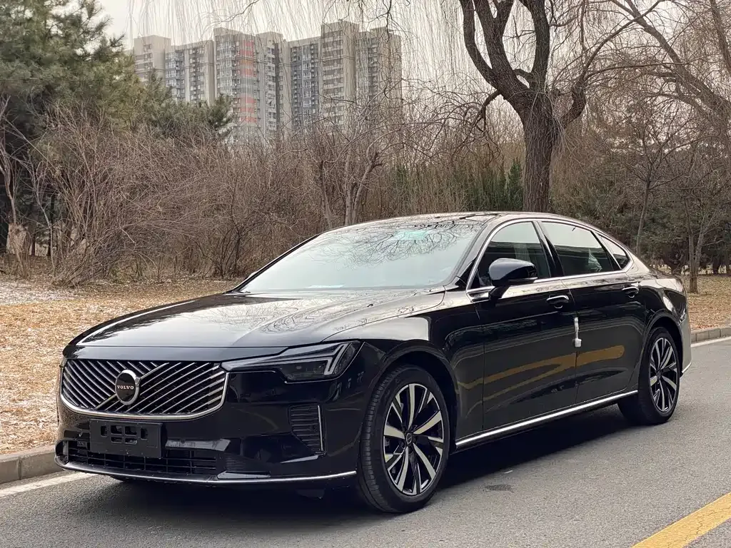 Volvo S90 2026 из CN, фото 1