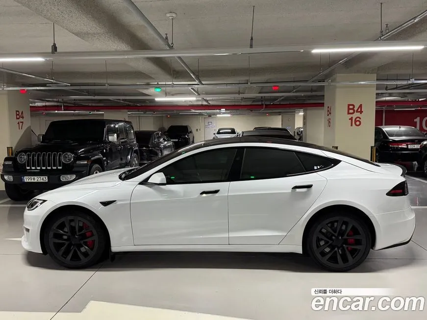 Tesla Model S 2023 из KR, фото 10