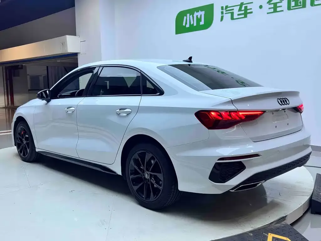 Audi A3 2022 из CN, фото 8