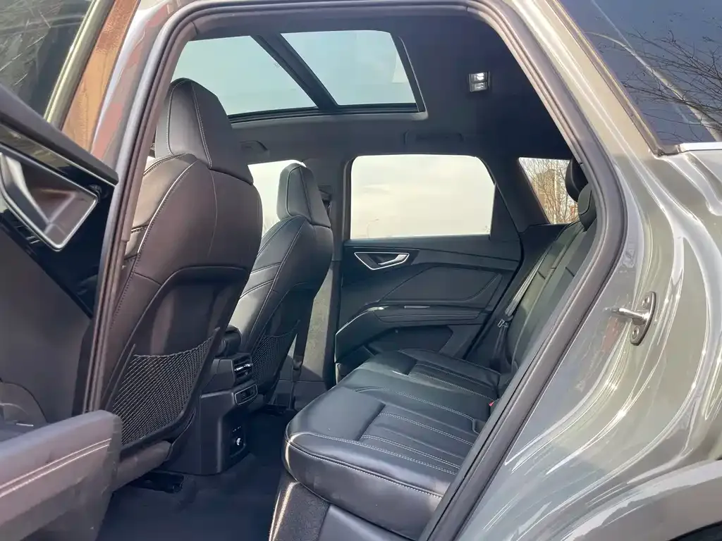Audi Q4 e-tron 2024 из CN, фото 5