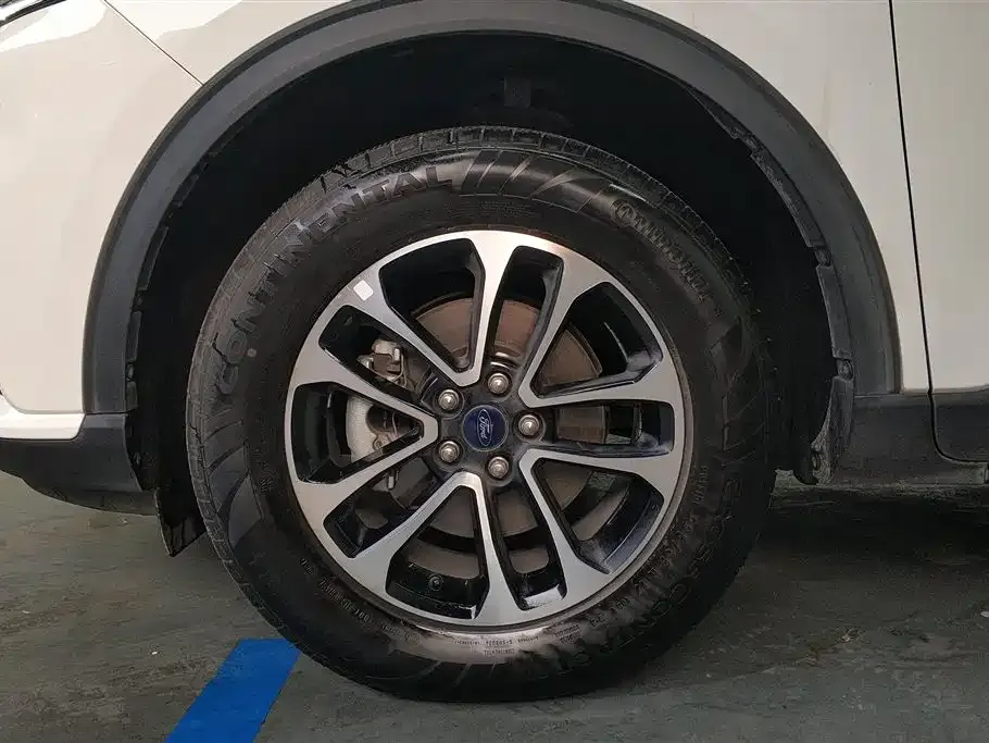 Ford Escape 2021 из CN, фото 10