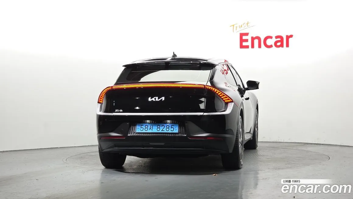 Kia EV6 2023 из KR, фото 3