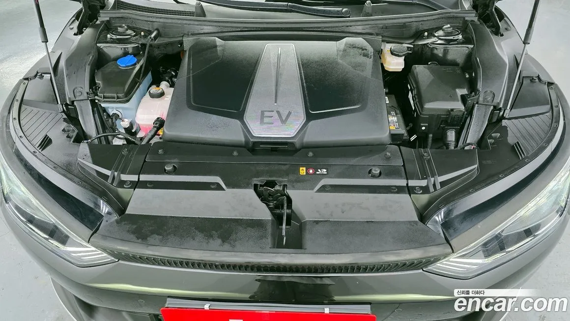 Kia EV6 2023 из KR, фото 10