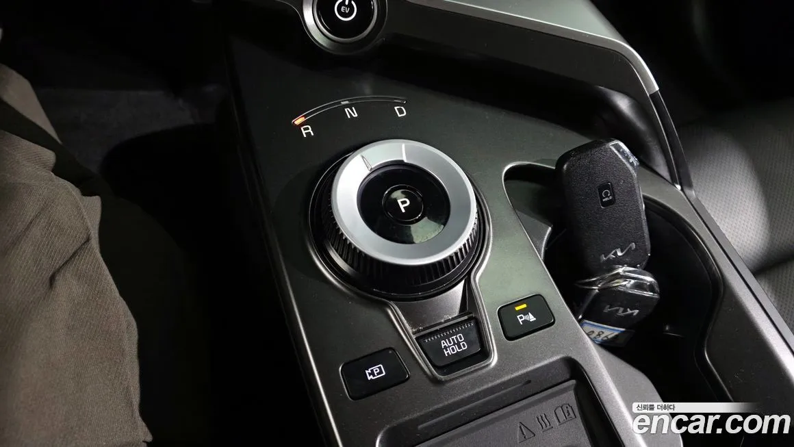 Kia EV6 2023 из KR, фото 4