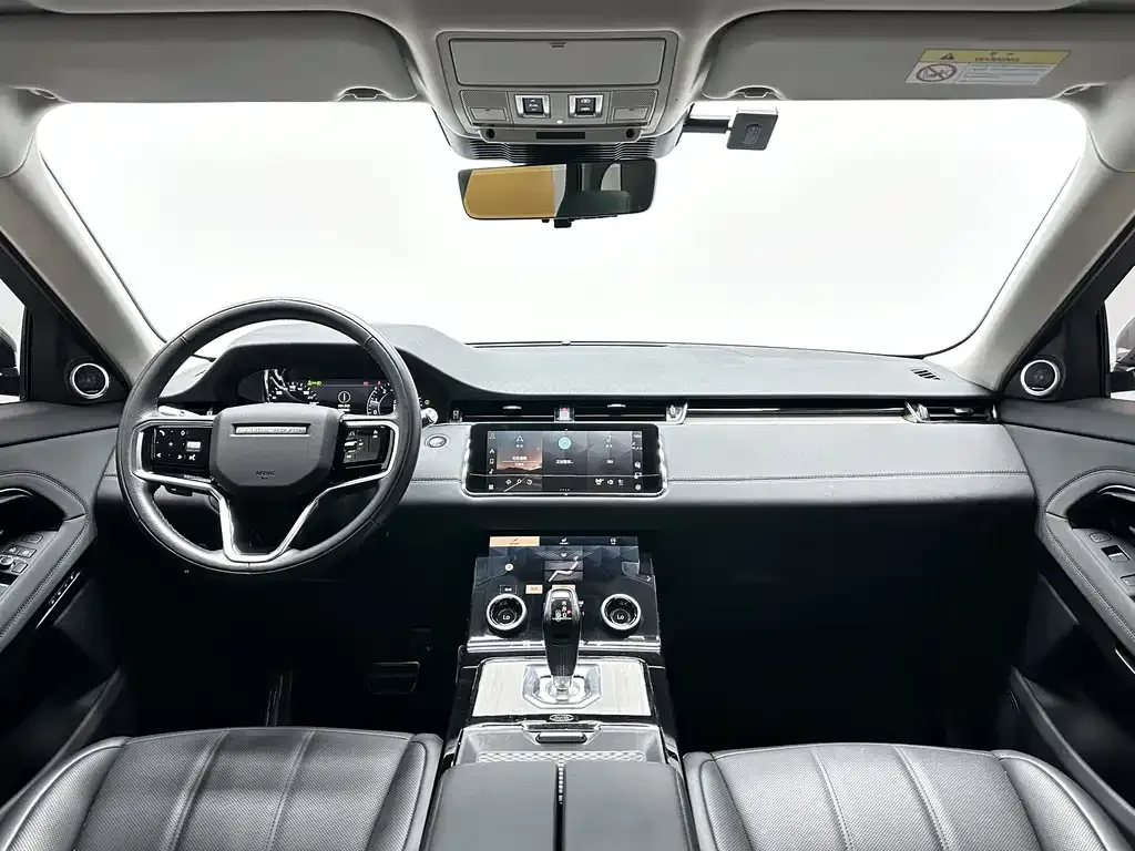 Land Rover Evoque PHEV — фото 5