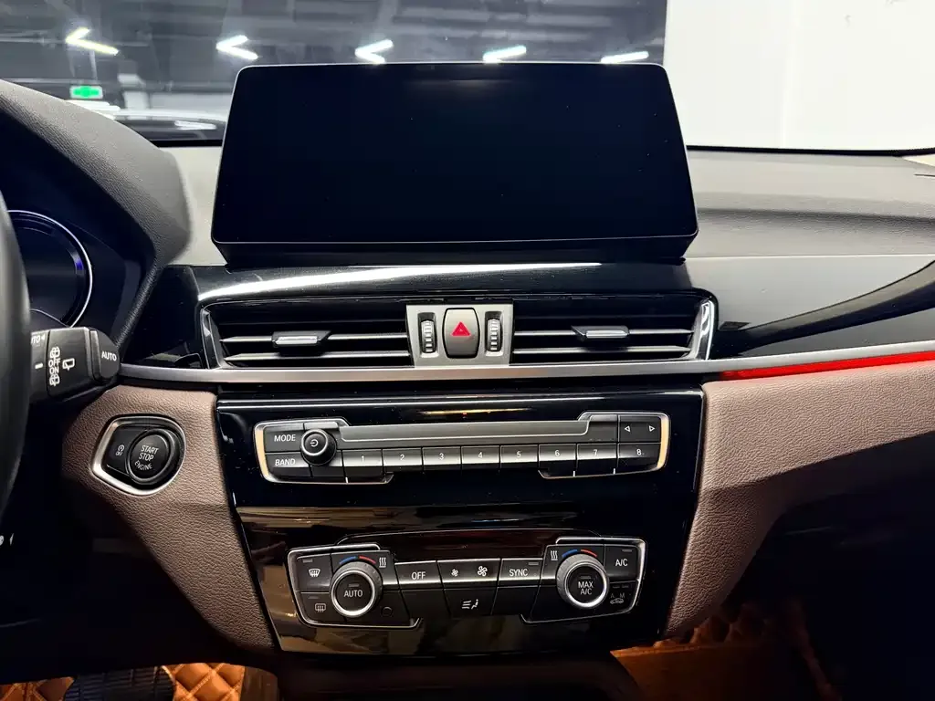 BMW X1 2021 из CN, фото 9