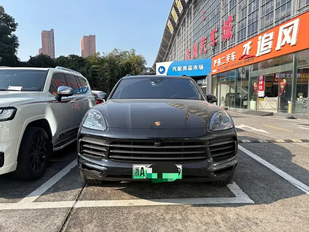 Porsche Cayenne Hybrid 2022 из CN, фото 8