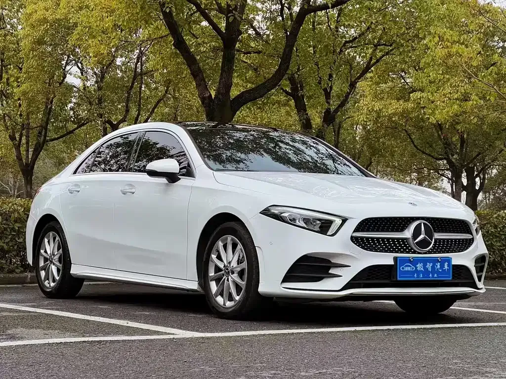 Mercedes-Benz A-Class — фото 9