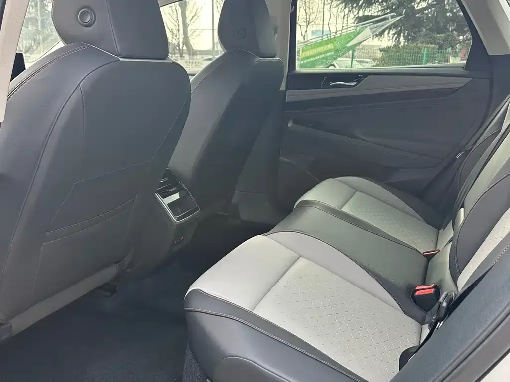 Volkswagen ID.7 VIZZION 2024 из CN, фото 5