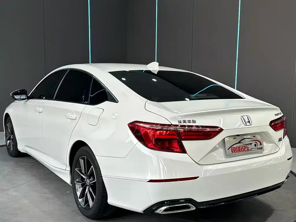 Honda Inspire — фото 10