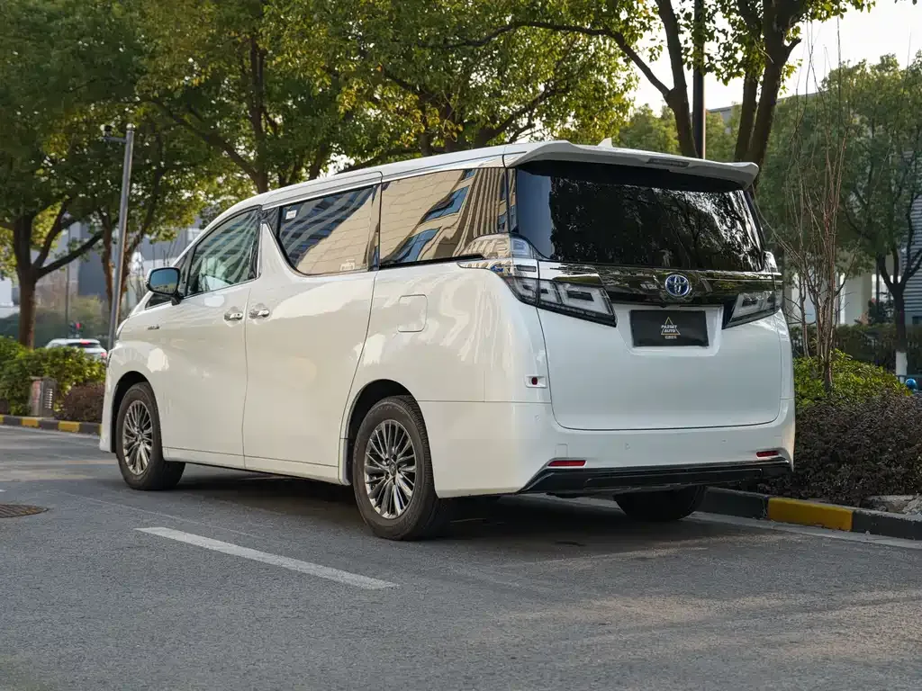 Toyota Vellfire 2022 из CN, фото 9