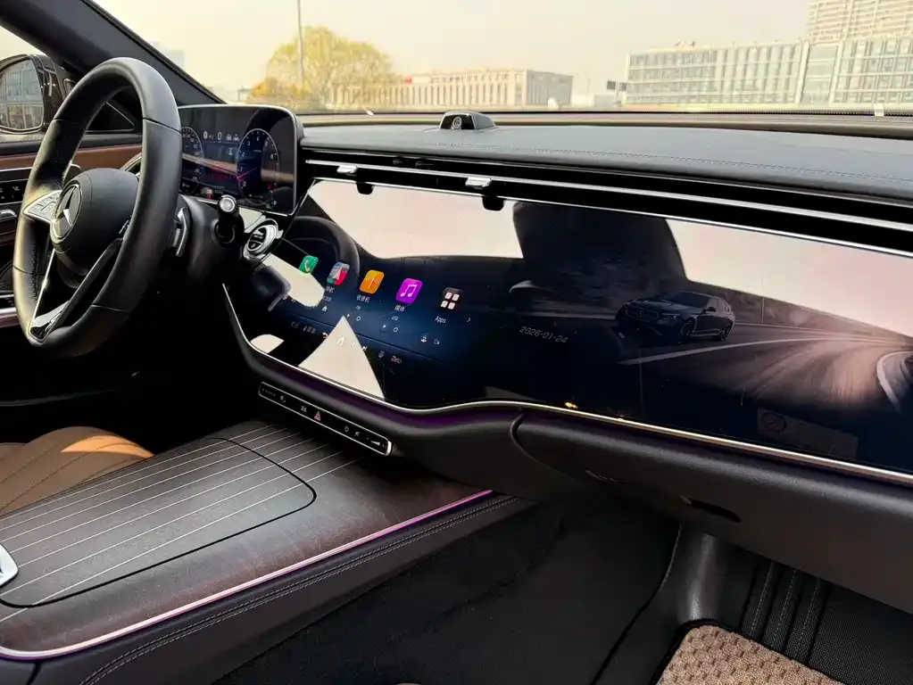 Mercedes-Benz E-Class 2025 из CN, фото 3