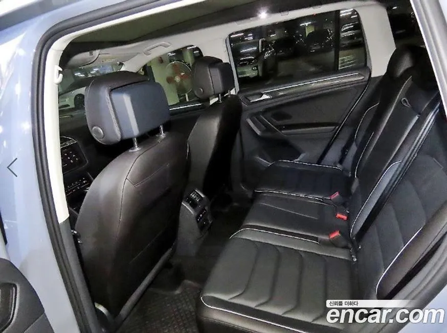 Volkswagen Tiguan — фото 5