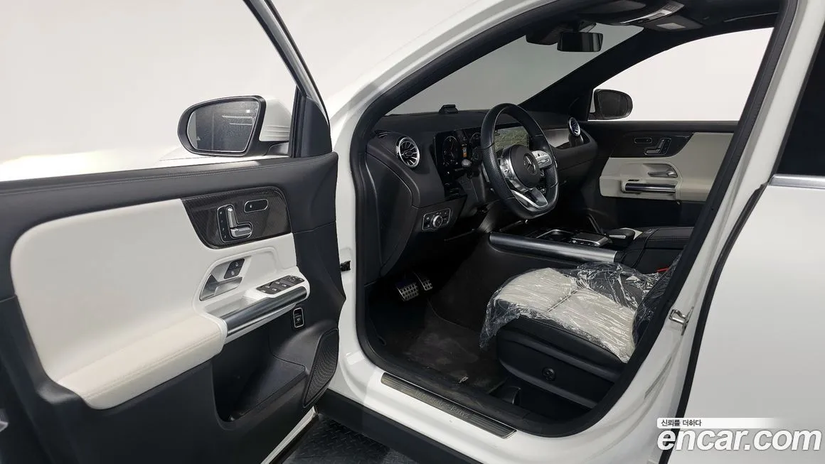 Mercedes-Benz GLA-Class 2023 из KR, фото 4