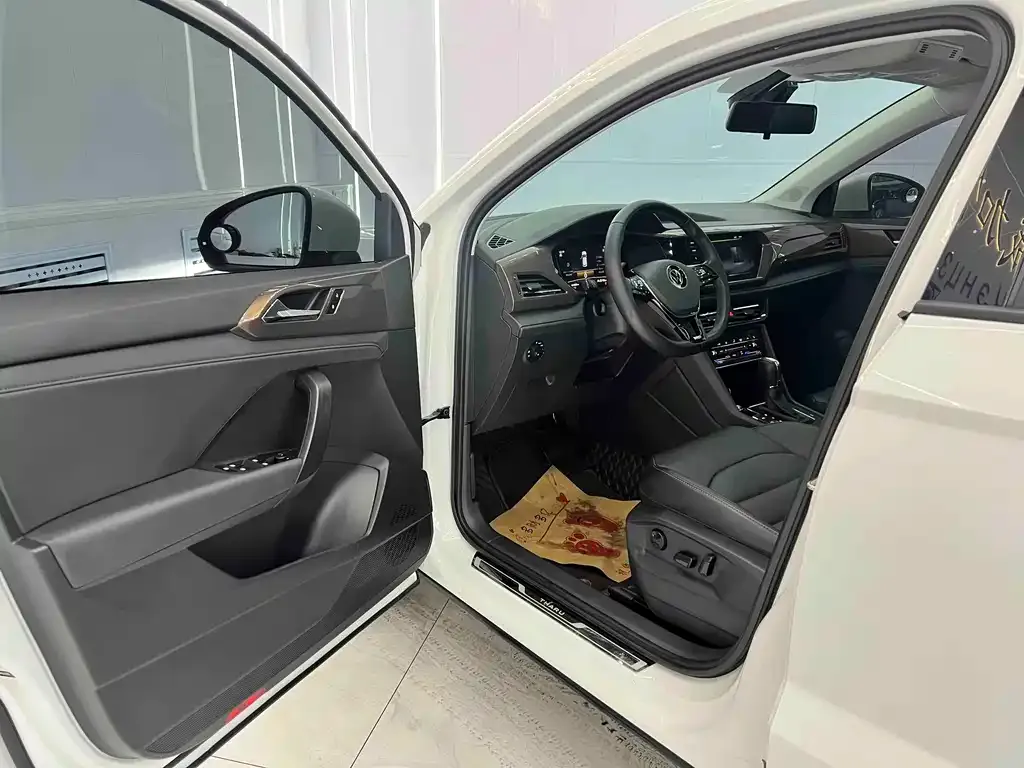 Volkswagen Tharu 2023 из CN, фото 2