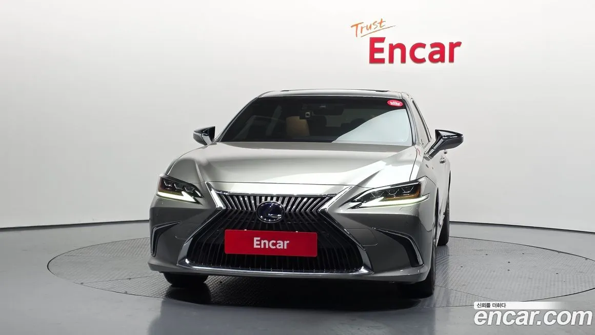 Lexus ES 2021 из KR, фото 5