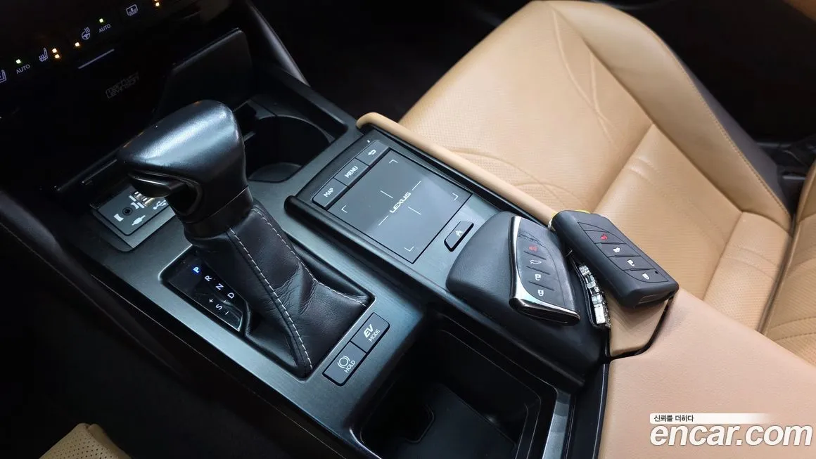 Lexus ES 2021 из KR, фото 3