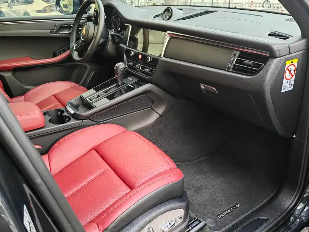 Porsche Macan 2024 из CN, фото 5