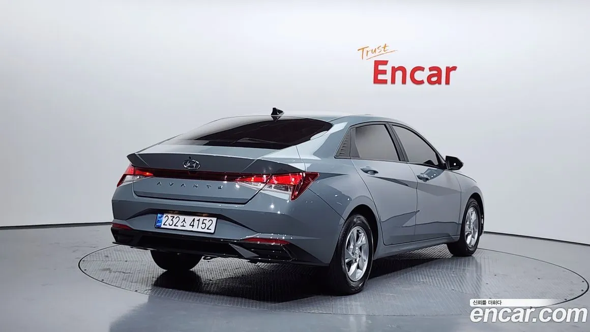 Hyundai AVANTE — фото 4
