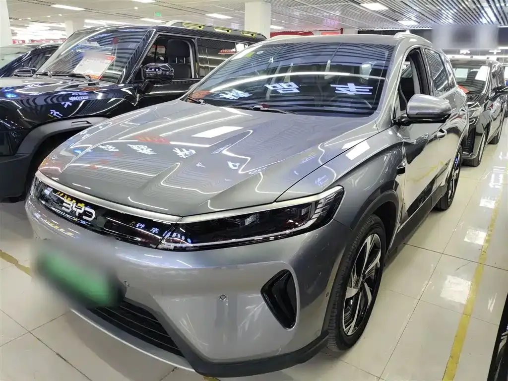 BYD Seal 05 DM-i 2025 из CN, фото 1