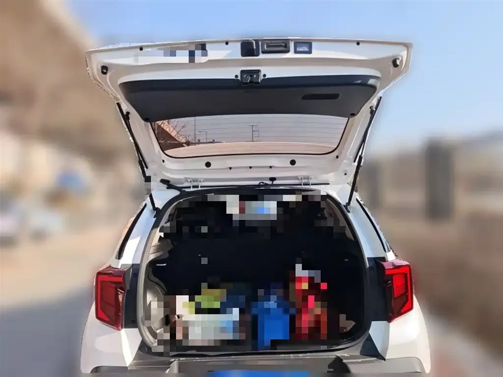 Kia Sonet 2025 из CN, фото 6