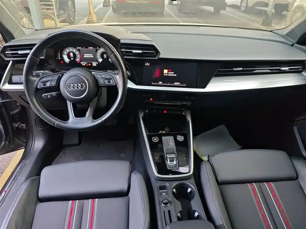 Audi A3 2022 из CN, фото 4