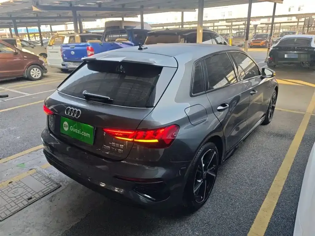 Audi A3 2022 из CN, фото 10