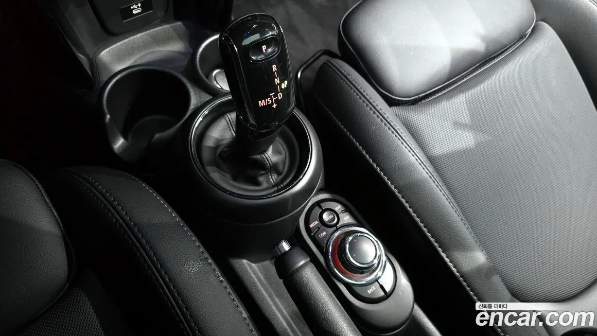 Mini Cooper 2022 из KR, фото 9