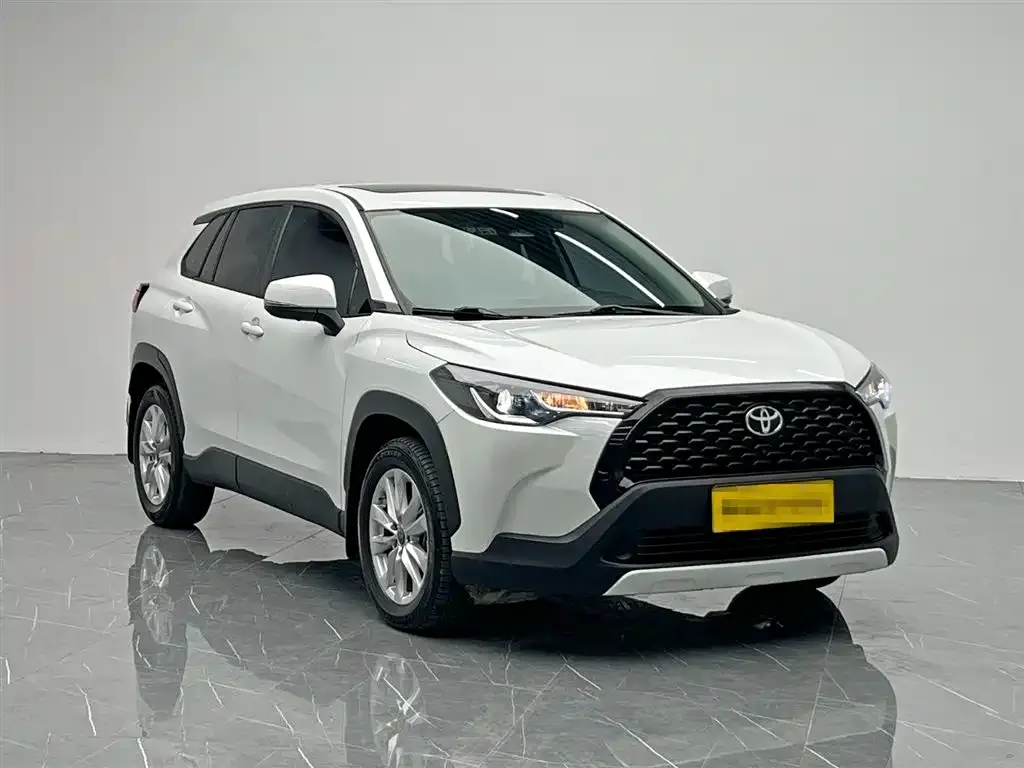 Toyota Corolla Cross 2023 из CN, фото 3
