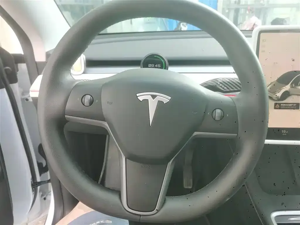 Tesla Model Y 2024 из CN, фото 10