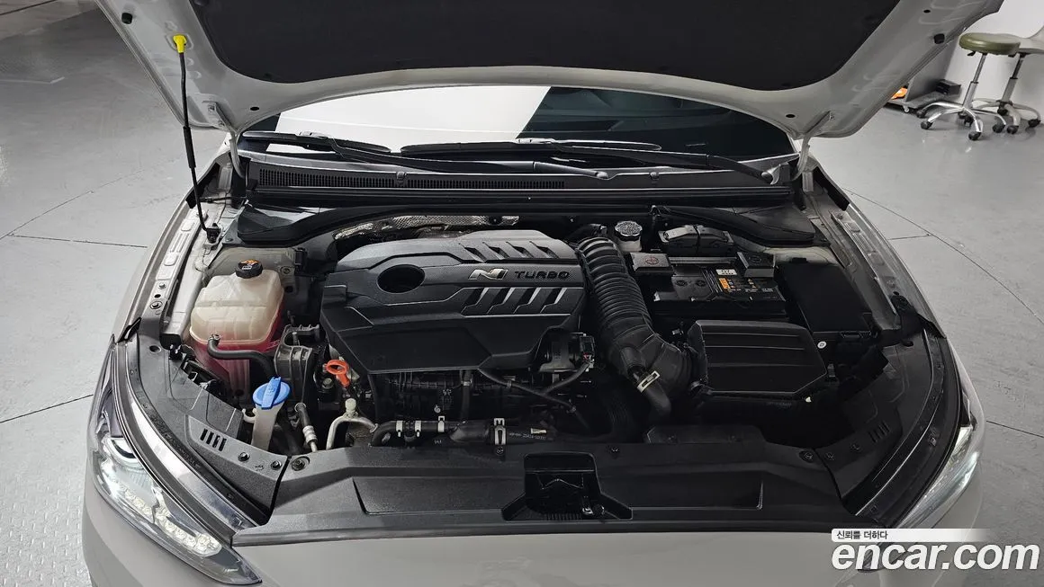 Hyundai Veloster 2021 из KR, фото 8