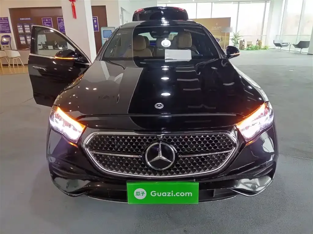 Mercedes-Benz E-Class 2024 из CN, фото 3