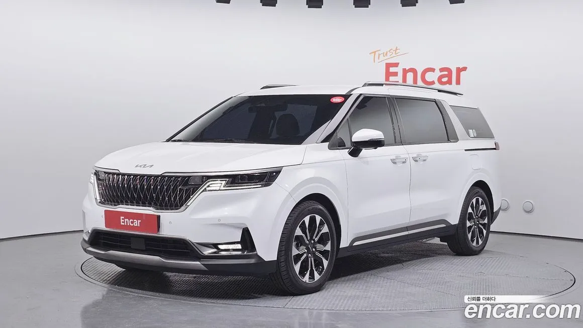 Kia Carnival 2023 из KR, фото 1