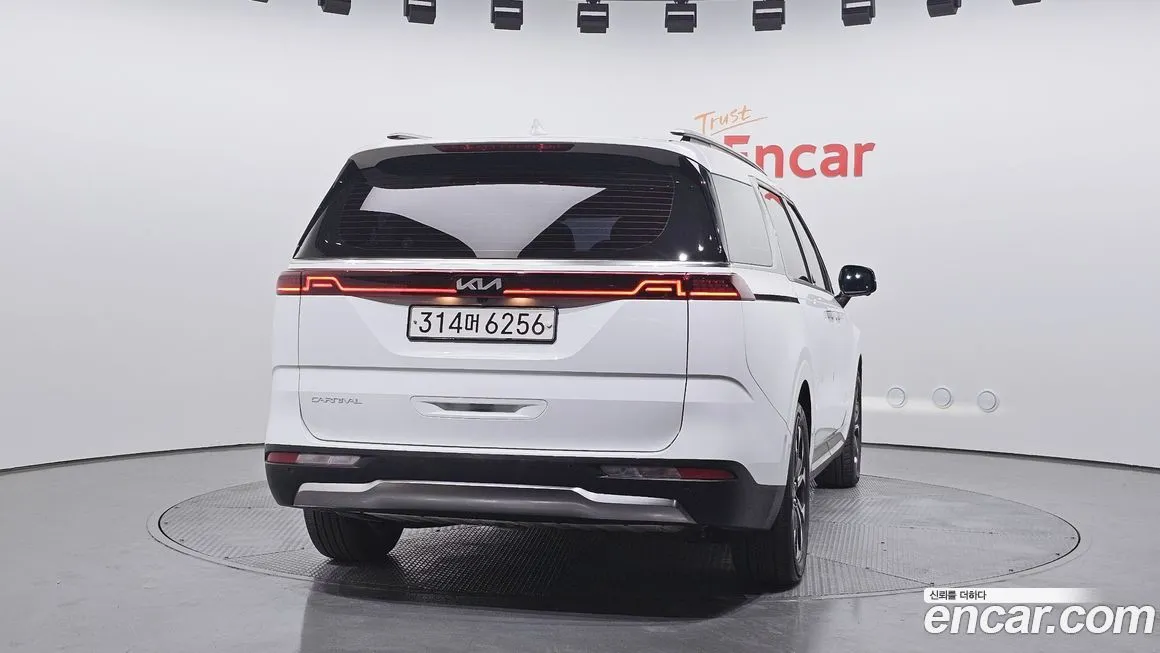 Kia Carnival 2023 из KR, фото 4