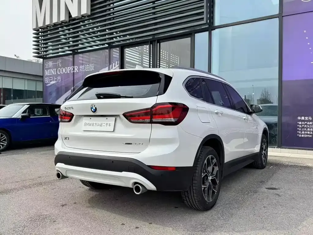 BMW X1 — фото 6