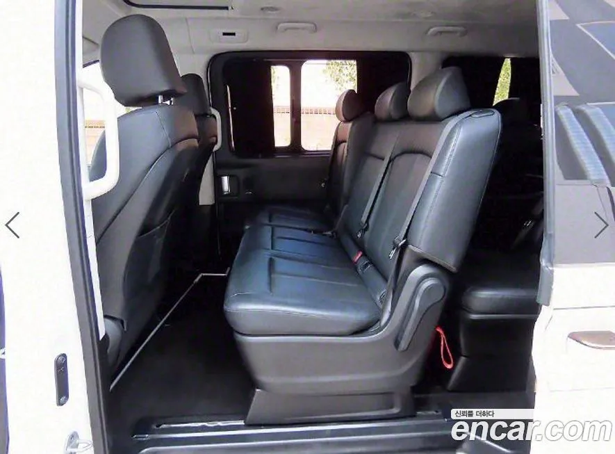 Hyundai Staria 2023 из KR, фото 2