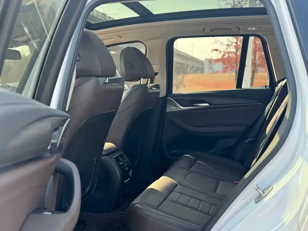 BMW X3 2021 из CN, фото 4