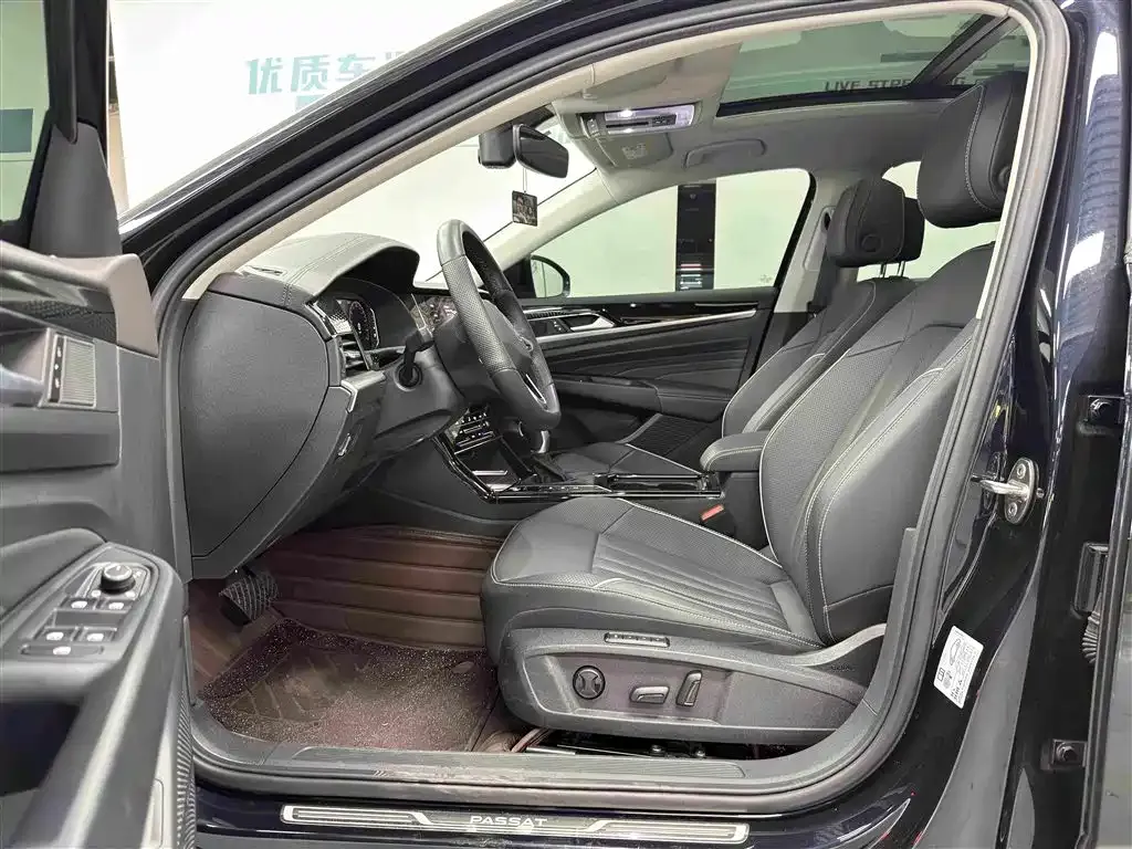 Volkswagen Passat 2024 из CN, фото 10