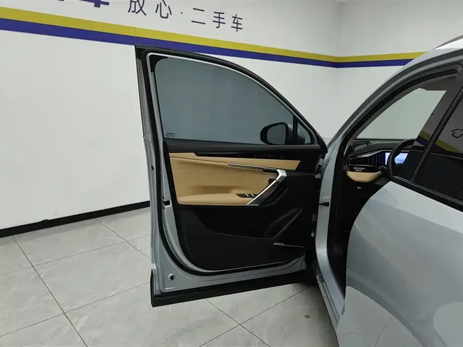 Geely Boyue L 2024 из CN, фото 8